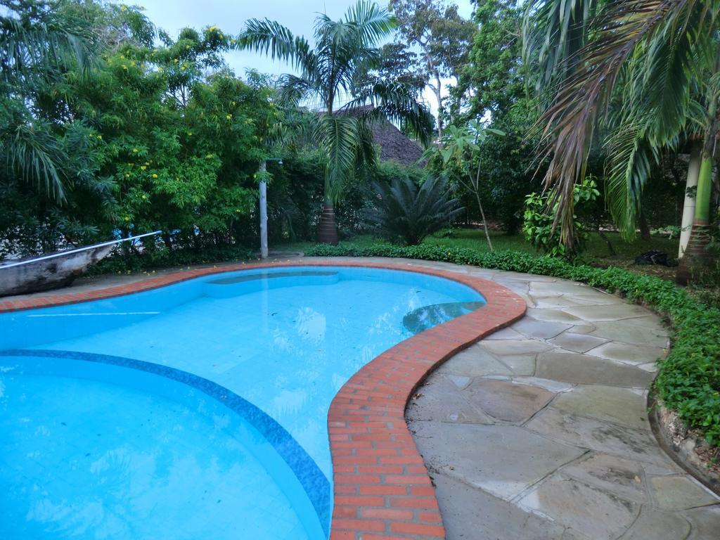 Villa Lamuhouse Diani Beach Kamer foto